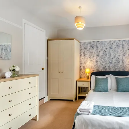 Corner - Lp2 Tatil Evi Windermere